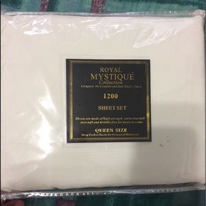 Royal Mystique 1200 Collection 
QUEEN SIZE